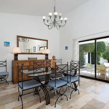 Casa Luzerna * Carvoeiro (Lagoa)