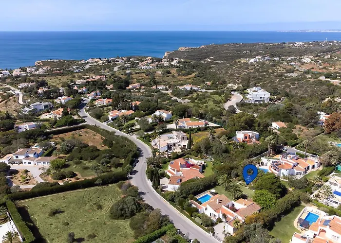 Casa Luzerna Carvoeiro (Lagoa)